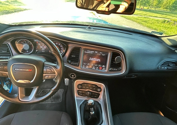 Dodge Challenger cena 125000 przebieg: 45000, rok produkcji 2019 z Lublin małe 79